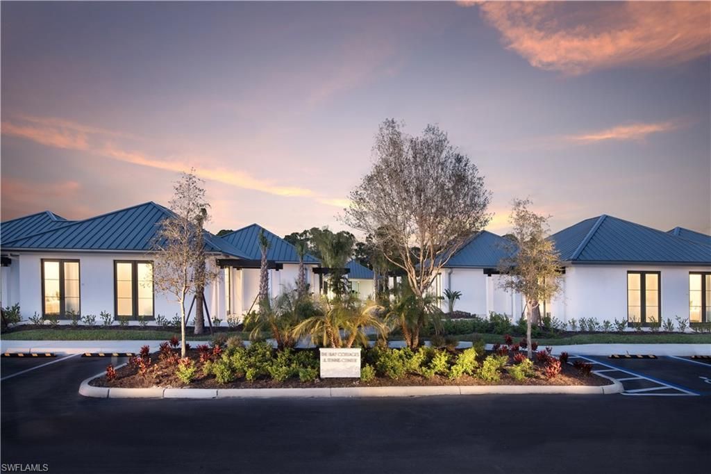 13915 Old Coast Rd , Unit 302, Naples, FL 34110 Photo