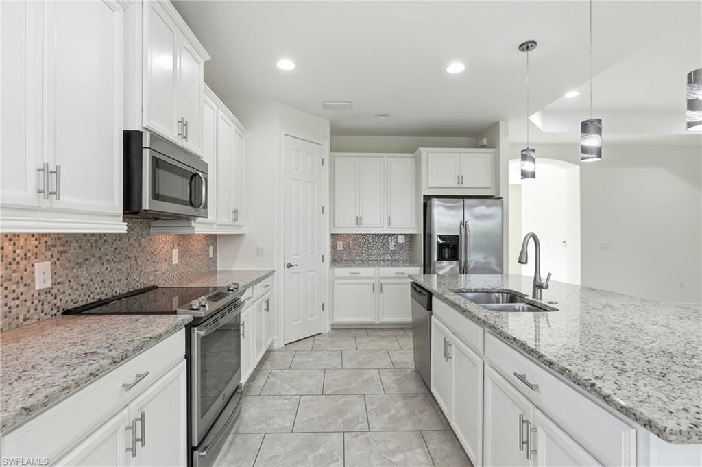 16329 Aberdeen Way, Naples, FL 34110 Photo