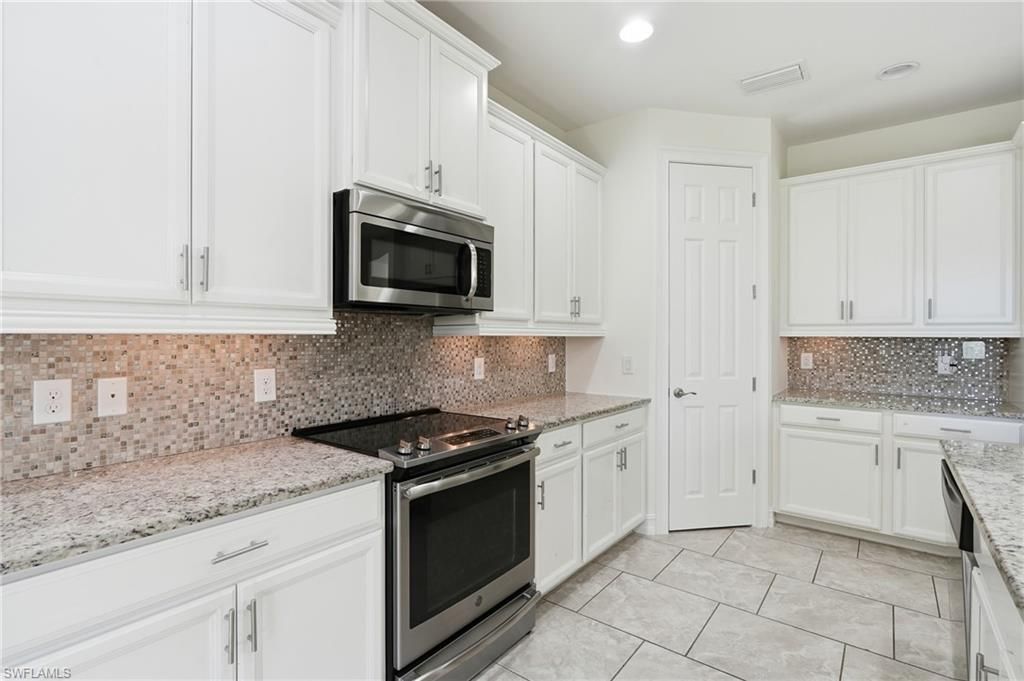 16329 Aberdeen Way, Naples, FL 34110 Photo