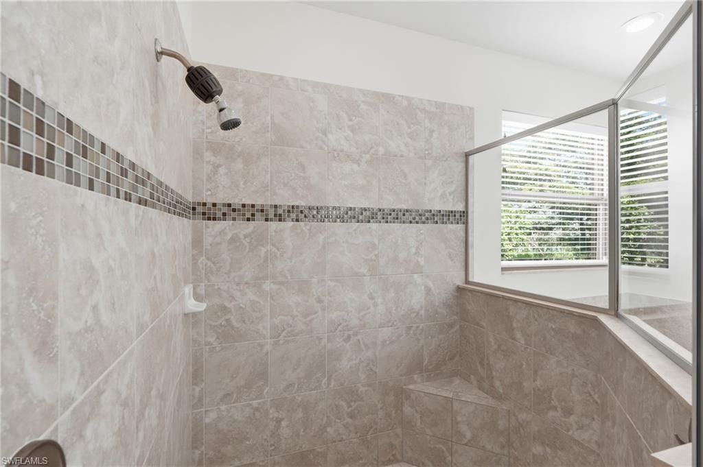 16329 Aberdeen Way, Naples, FL 34110 Photo