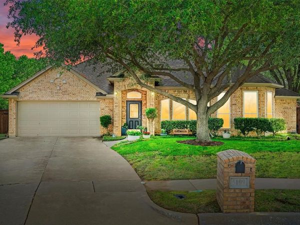5109 Oldcastle Drive , Mansfield, TX 76063