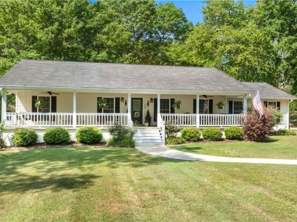 46 COYOTE Lane , Gordo, AL 35466