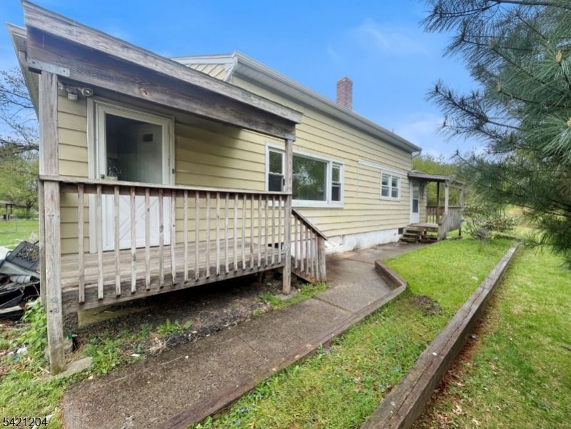 688 Kline Pl, Bridgewater, NJ 08807 Main Photo
