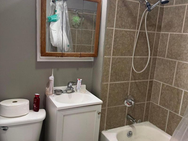 28 S Warren Avenue , Columbus, OH 43204 Photo 9