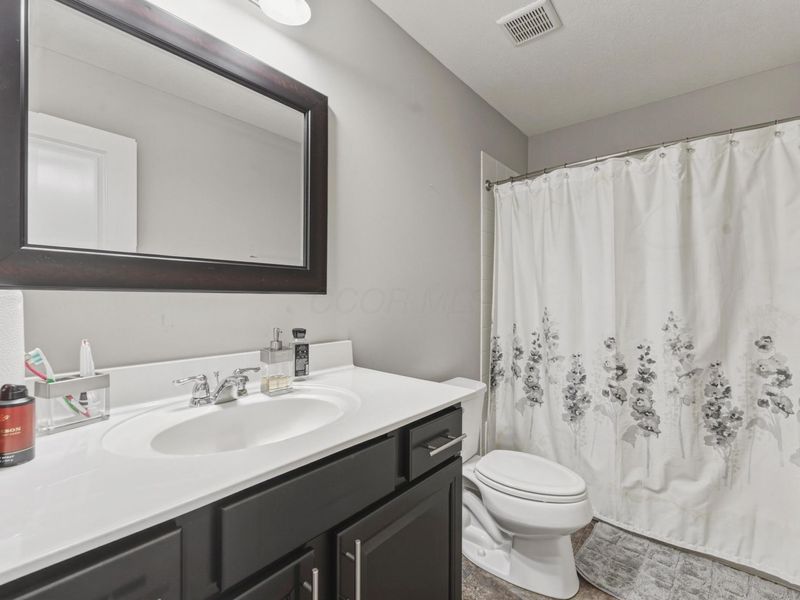 6330 Hoffman Trace Drive, Columbus, OH 43213 Photo 26