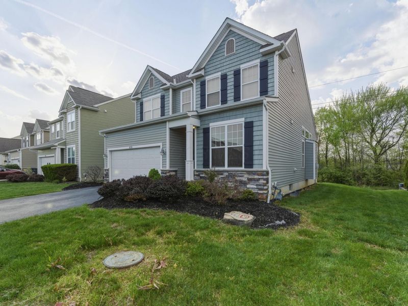6330 Hoffman Trace Drive, Columbus, OH 43213 Photo 3