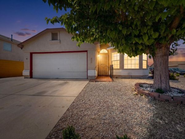 10324 Paso Fino Place SW, Albuquerque, NM 87121