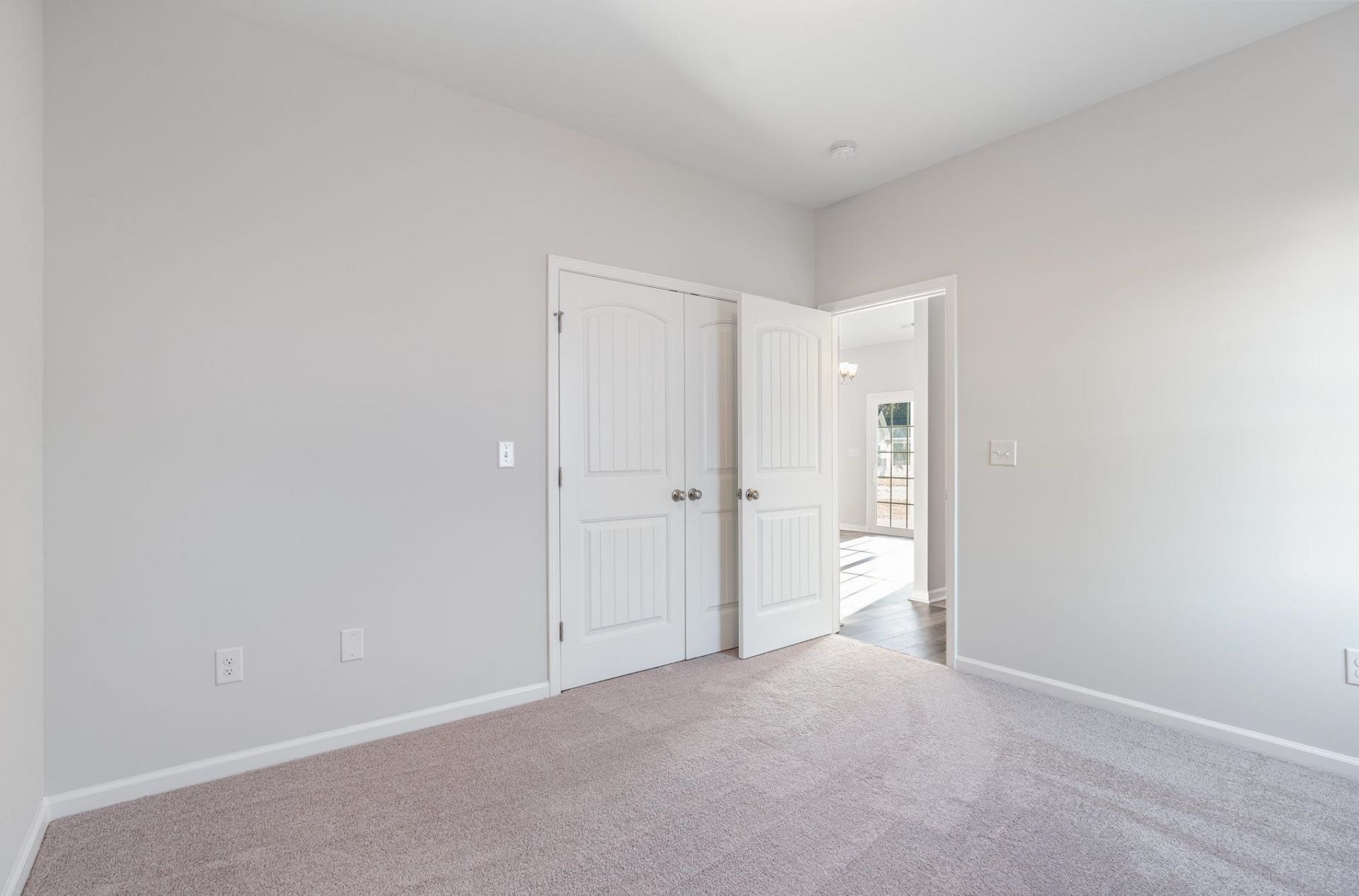 65 Bennington Ct  Photo 13