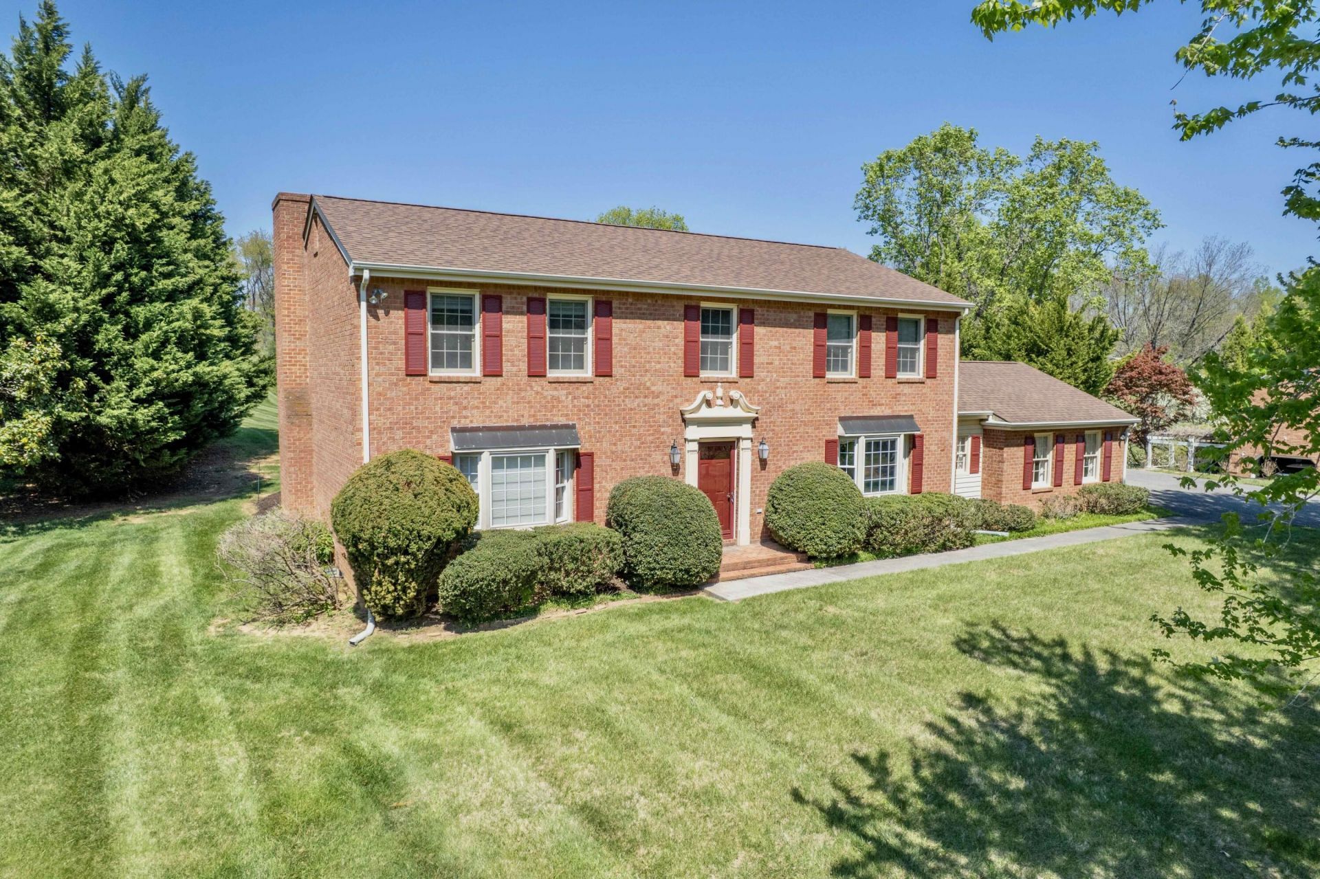 7173 Hollyberry Rd Sw, Roanoke, VA 24018 Main Photo