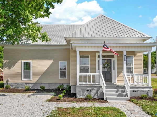 19725 Redus Street, Elkmont, AL 35620