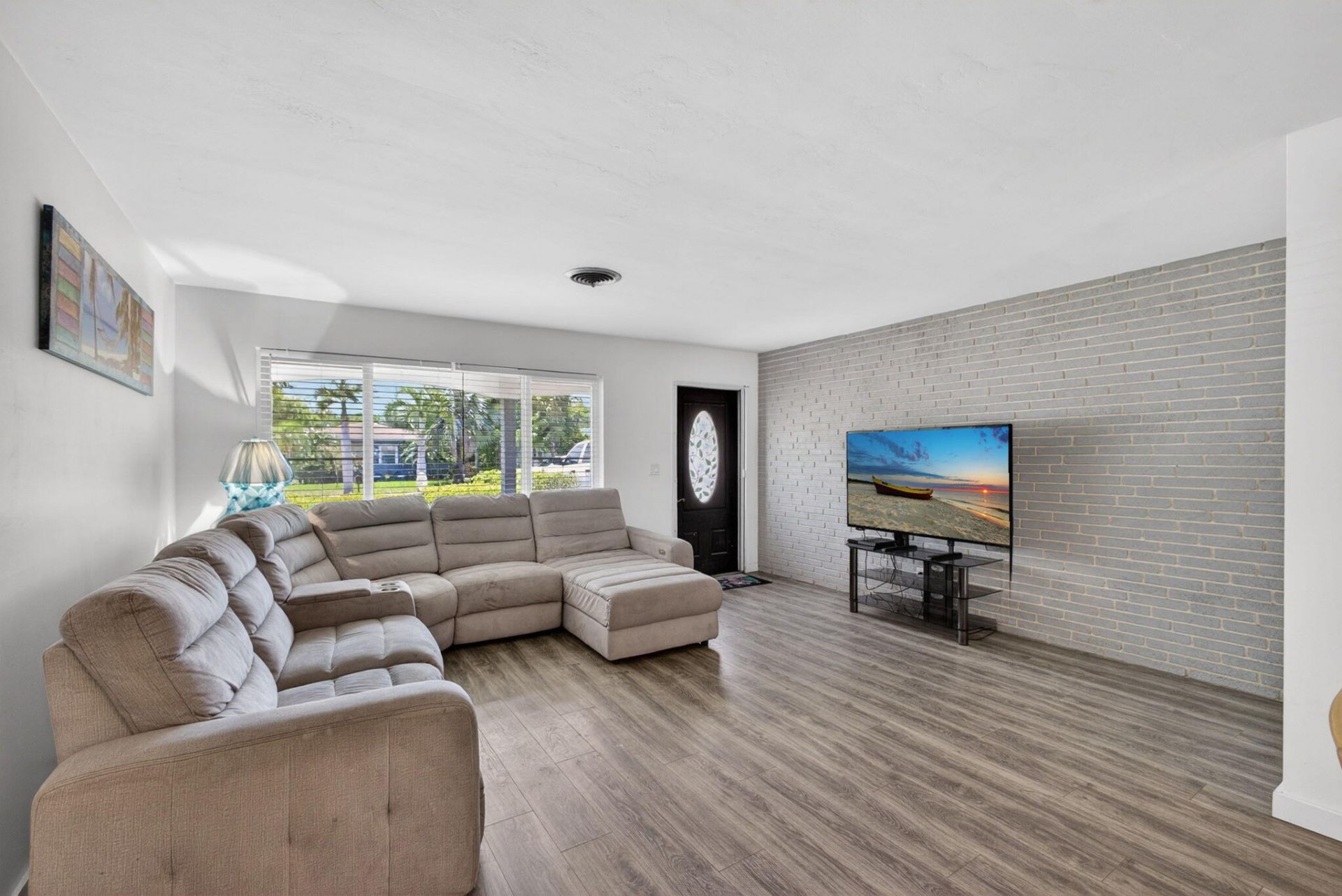 1762 15th Avenue N, Lake Worth Beach, FL 33460 Photo