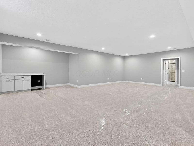 4261 Flamingo Drive, Lewis Center, OH 43035 Photo 14