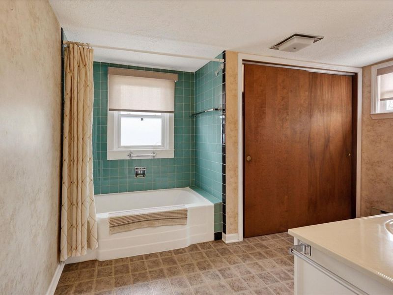 1044 Yeoman Street , Washington Court House, OH 43160 Photo 20