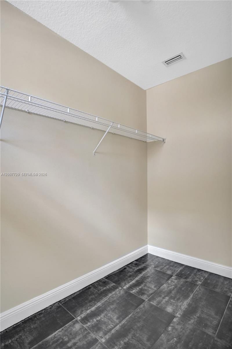 1033 NE 17th Way, Unit 1201, Fort Lauderdale, FL 33304 Photo