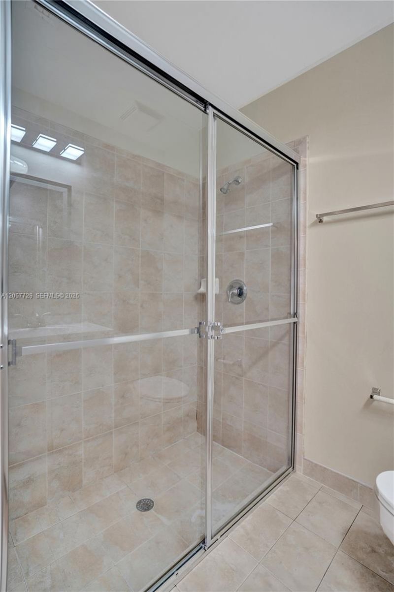 1033 NE 17th Way, Unit 1201, Fort Lauderdale, FL 33304 Photo