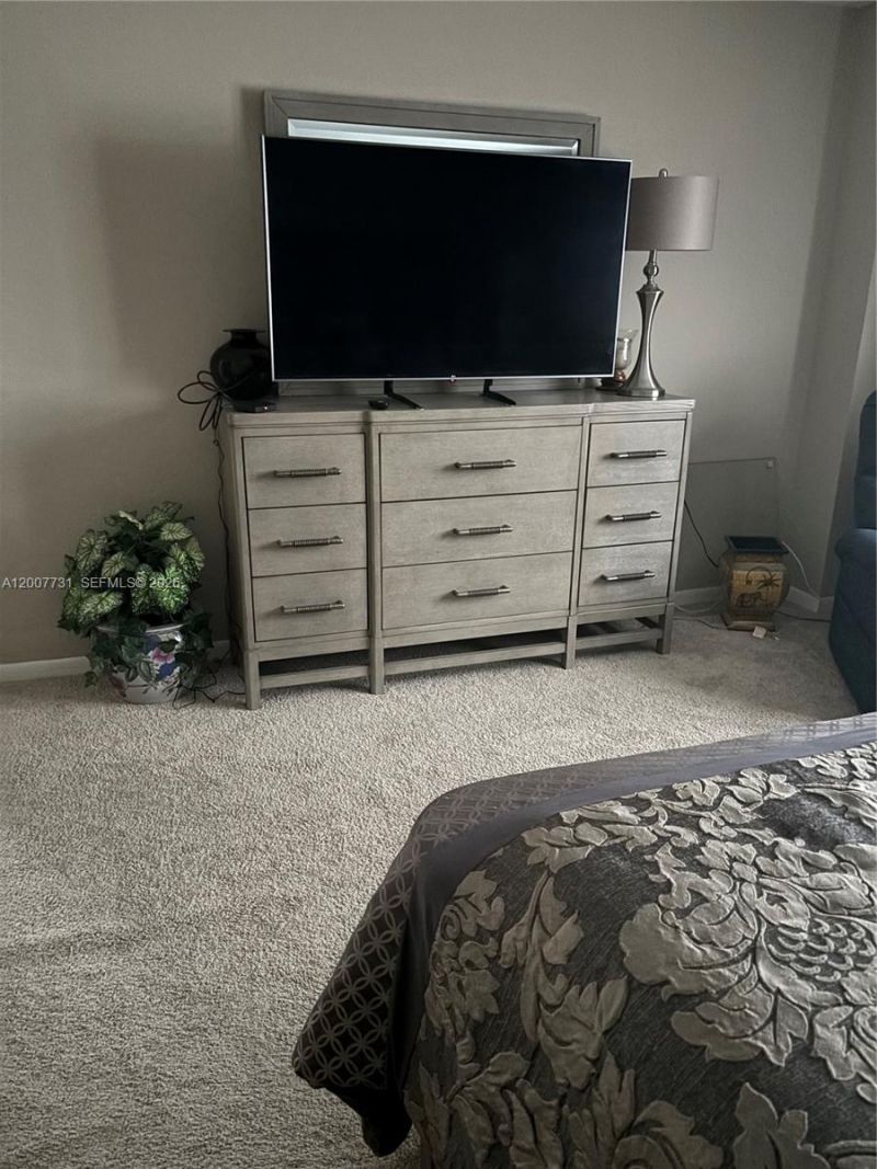 1865 S Ocean Dr, Unit 4L, Hallandale Beach, FL 33009 Photo