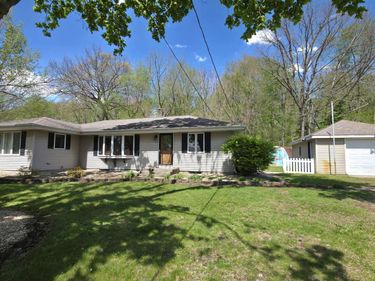 20860 N Lake Drive, Walkerton, IN 46574