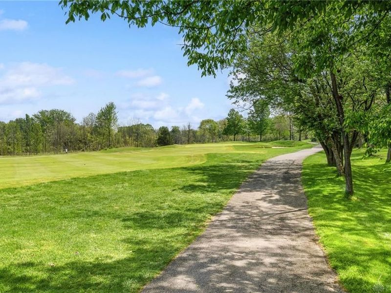 1209 Club View Drive, Centerville, OH 45458 Photo 8