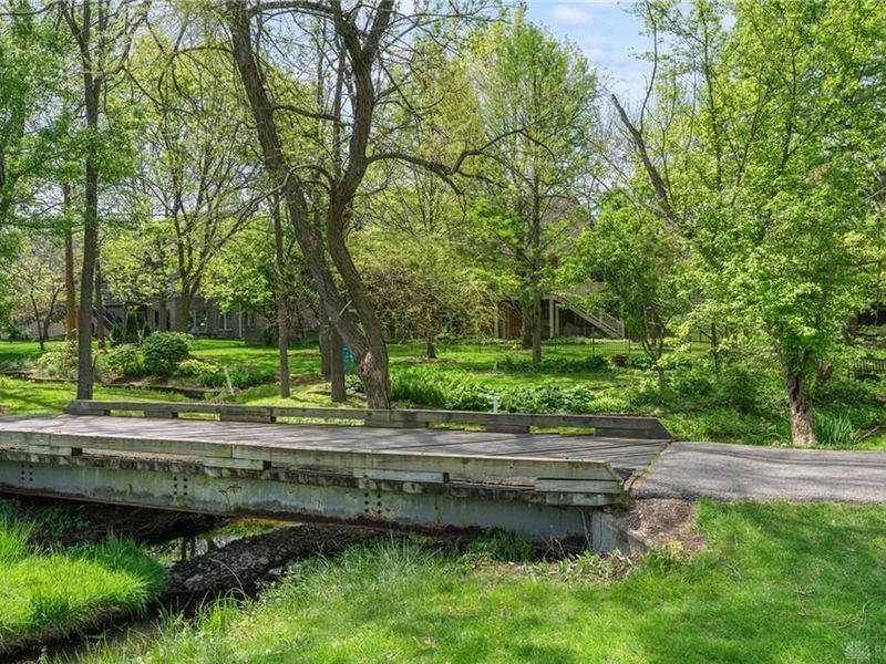 1209 Club View Drive, Centerville, OH 45458 Photo 9