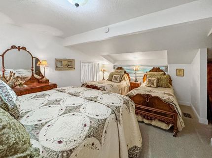 23602 Acacia Ct, Auburn, CA 95602 Photo