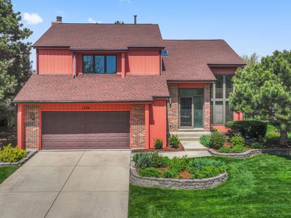 1254 Golf View Drive , Woodridge, IL 60517