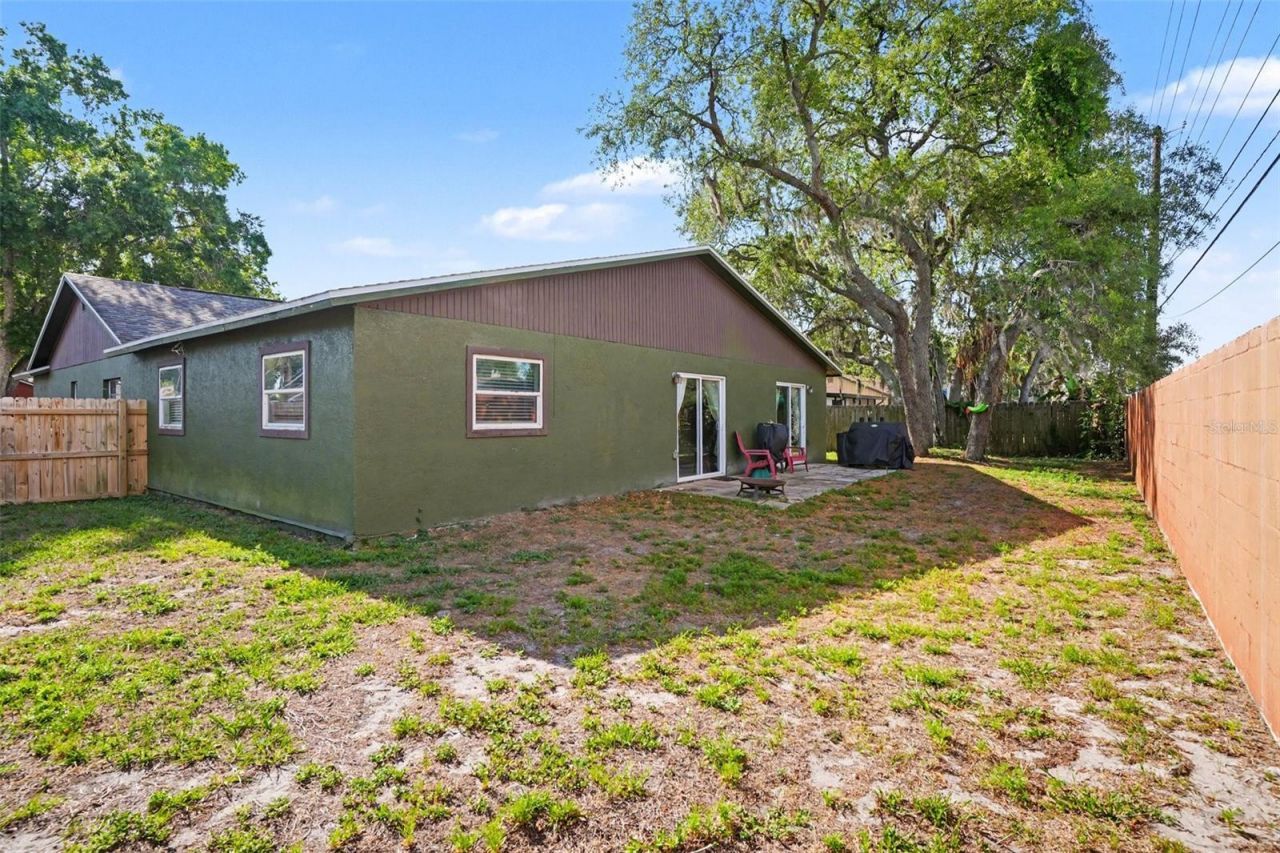 4105 Spring Way Circle, Valrico, FL 33596 Photo