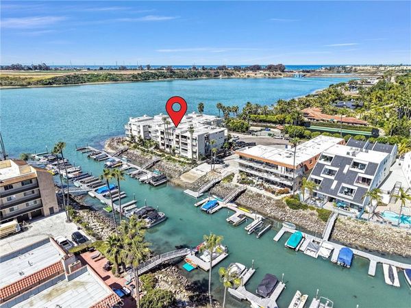 4513 Cove Drive, Unit 17, Carlsbad, CA 92008