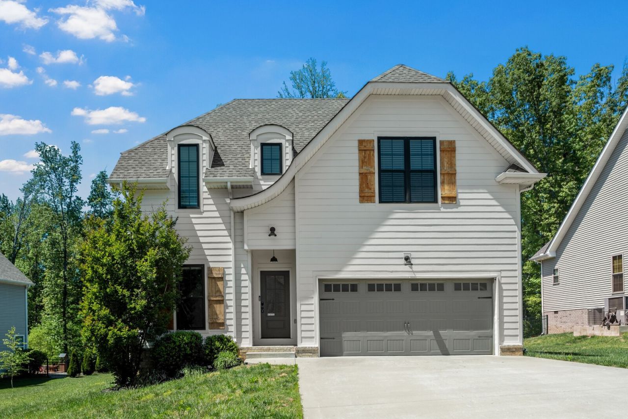 1268 Easthaven Dr, Clarksville, TN 37043 Main Photo