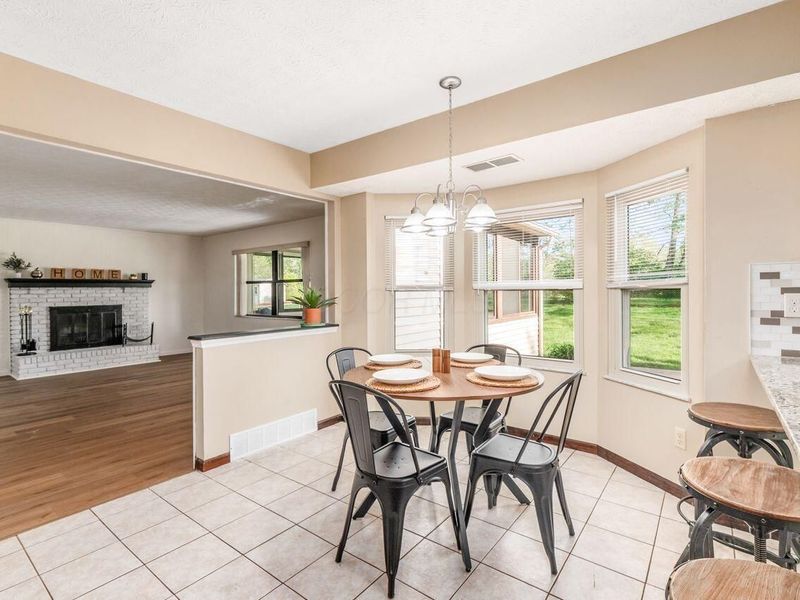 9954 Oxford Drive NW, Pickerington, OH 43147 Photo 13