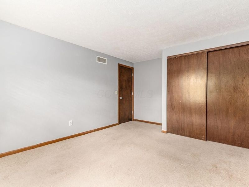 9954 Oxford Drive NW, Pickerington, OH 43147 Photo 33