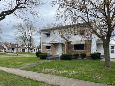 1158 Parkhurst Boulevard, Tonawanda, NY 14150