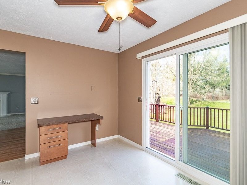 104 Woodbridge Crossing, Chardon, OH 44024 Photo 10