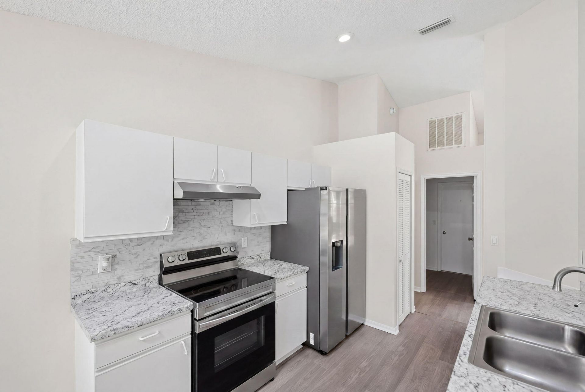 868 SW Duncan Terrace, Port Saint Lucie, FL 34953 Photo