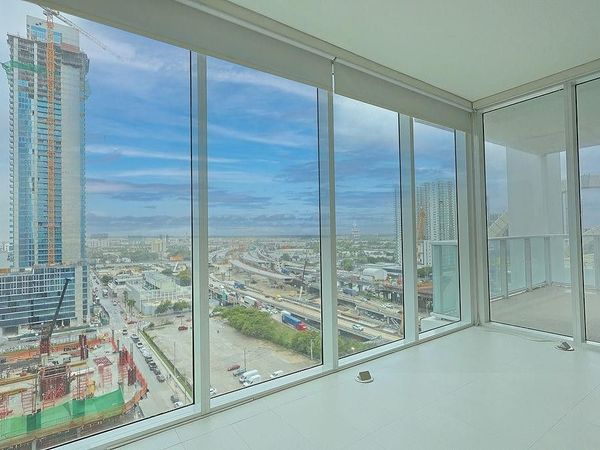 1040 Biscayne Boulevard, Unit 1406, Miami, FL 33132