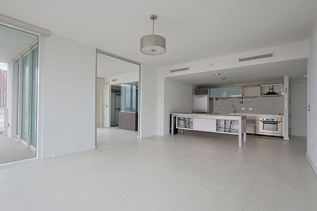 1040 Biscayne Boulevard, Unit 1406, Miami, FL 33132 Photo