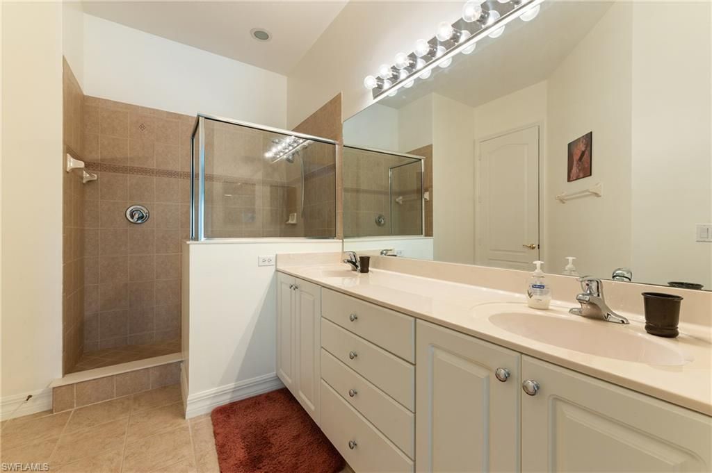 6011 Jonathans Bay Cir , Unit 402, Fort Myers, FL 33908 Photo