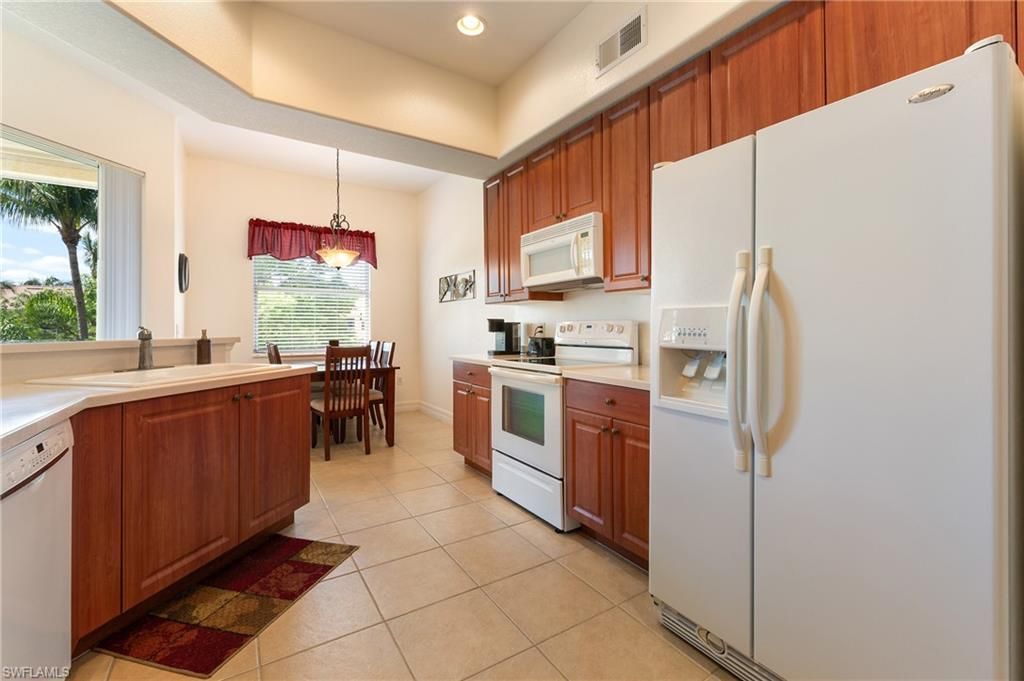 6011 Jonathans Bay Cir , Unit 402, Fort Myers, FL 33908 Photo
