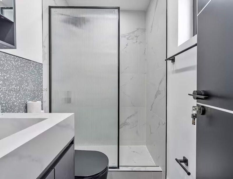 400 NW 40th St , Miami, FL 33127 Photo