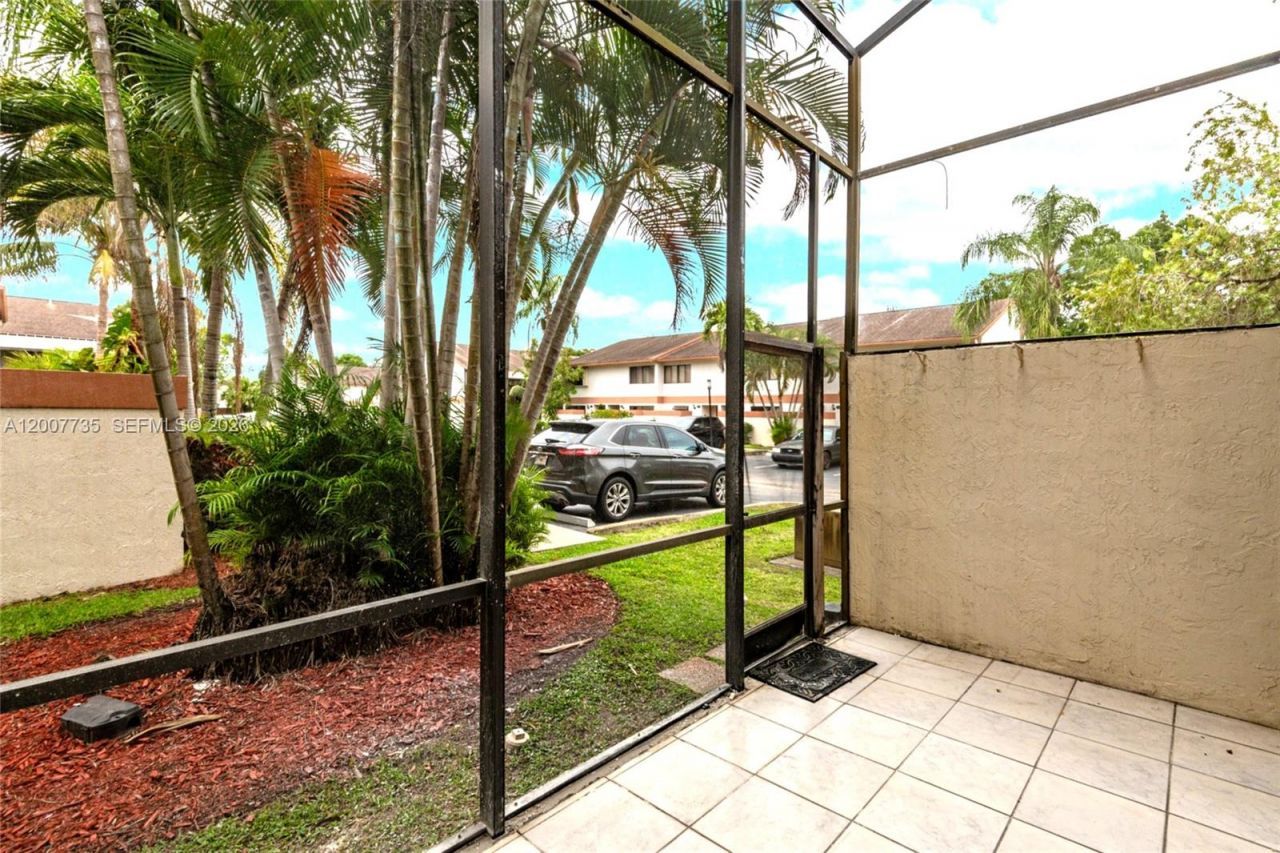 7111 SW 42nd Pl , Davie, FL 33314 Photo