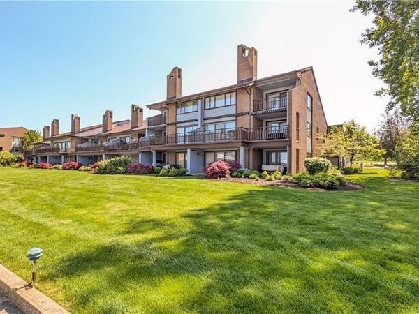 3094 N Marina View Drive, Port Clinton, OH 43452