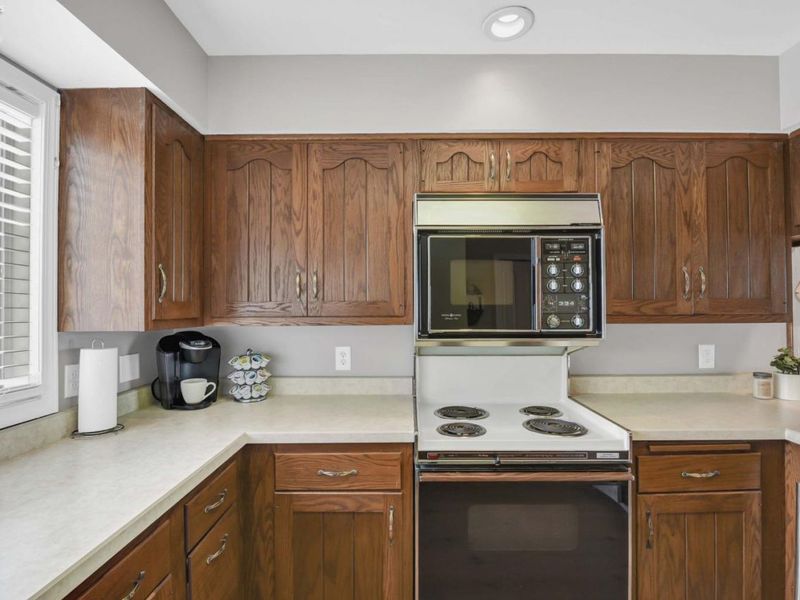 3094 N Marina View Drive, Port Clinton, OH 43452 Photo 5