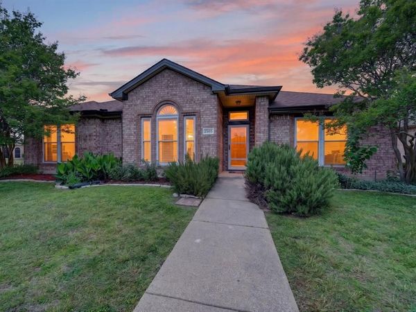 2505 Ash Creek , Mesquite, TX 75181