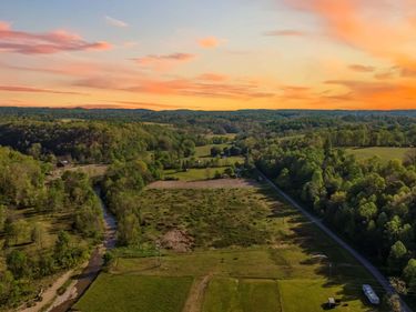 2122 Upper Brush Creek Road, Hustonville, KY 40437