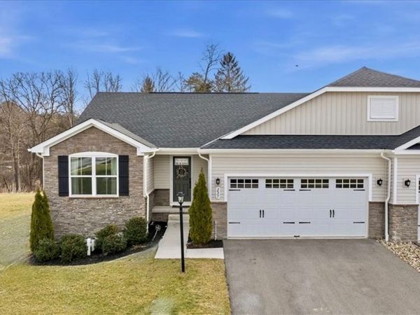 237 Smith Lane, Beaver Falls, PA 15010