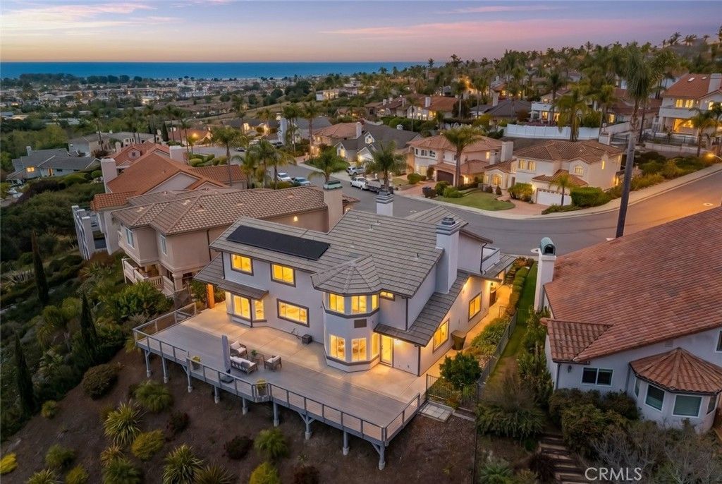 106 La Colima, Pismo Beach, CA 93449 Main Photo