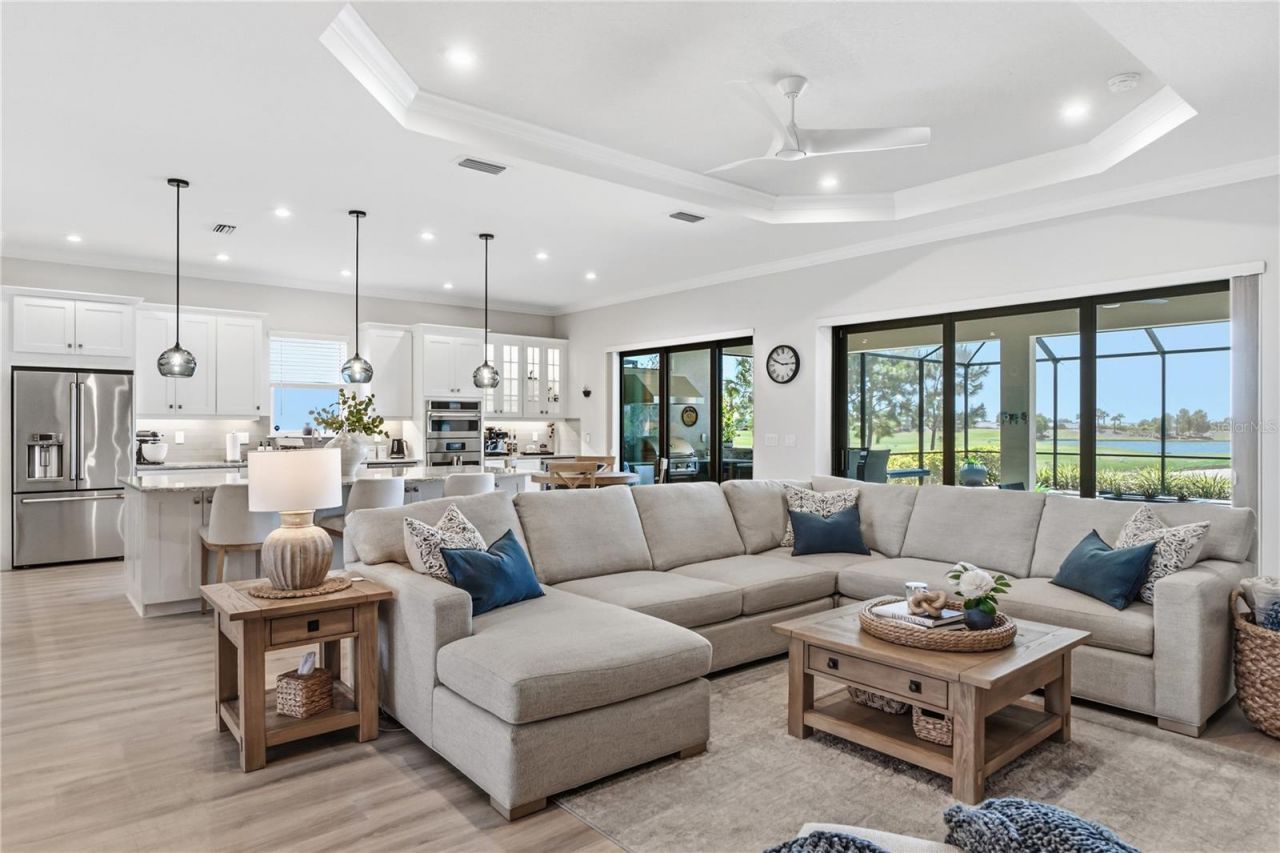 3984 Santa Caterina Boulevard, Bradenton, FL 34211 Photo