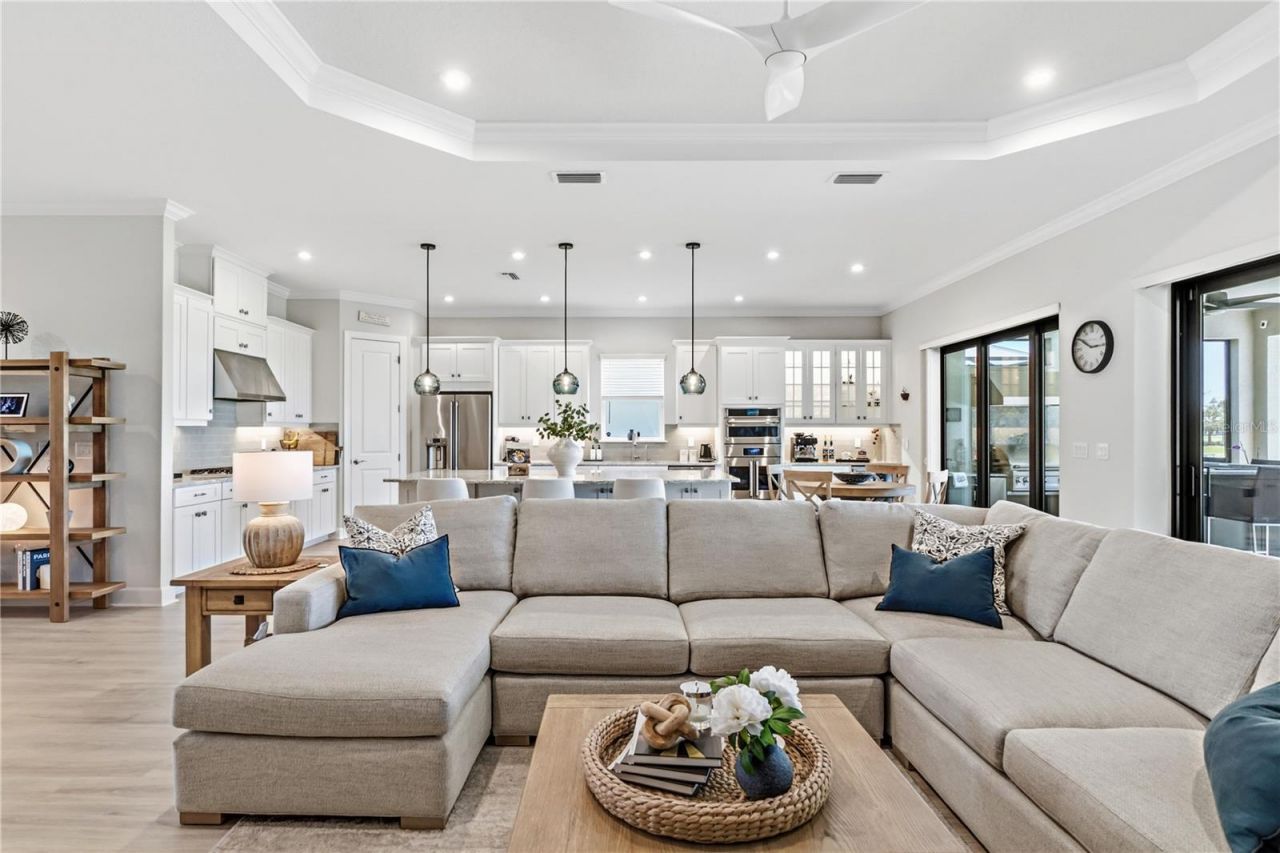 3984 Santa Caterina Boulevard, Bradenton, FL 34211 Photo