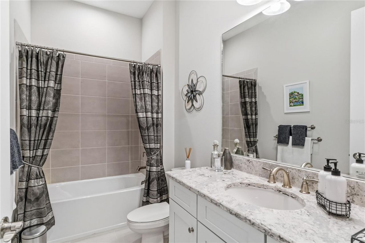 3984 Santa Caterina Boulevard, Bradenton, FL 34211 Photo