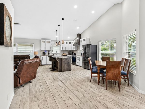 7876 Lake Champlain Court, Delray Beach, FL 33446