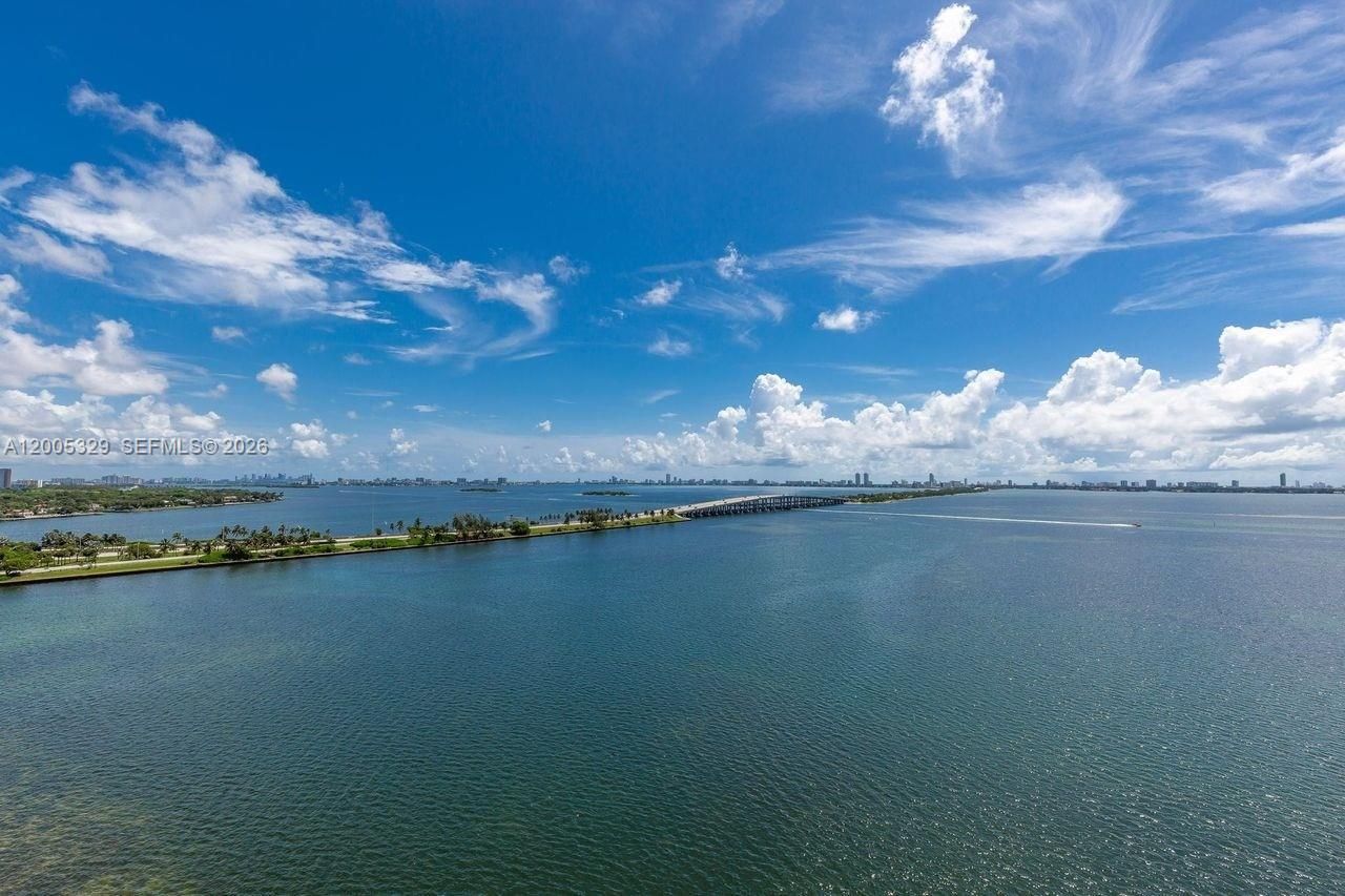 3131 NE 7th Ave, Unit 1406, Miami, FL 33137 Photo